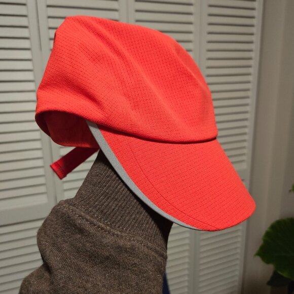 lululemon fast and free run light hat S/M Red Glow color - Picture 4 of 4